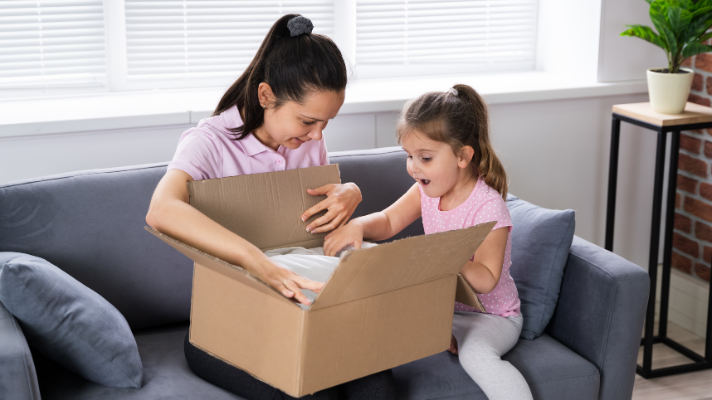 Ways To Save Money on Kids Clothes with Online Marketplaces Ways To Save Money on Kids Clothes with Online Marketplaces